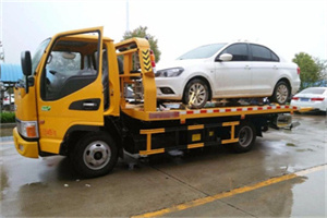 常宁附近拖车救援24小时服务热线